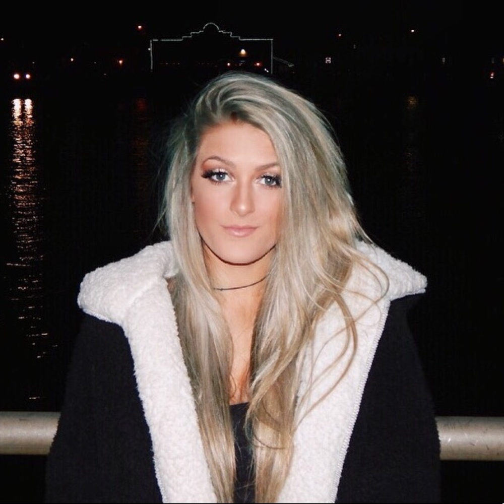 Meet your Posher, Gabby